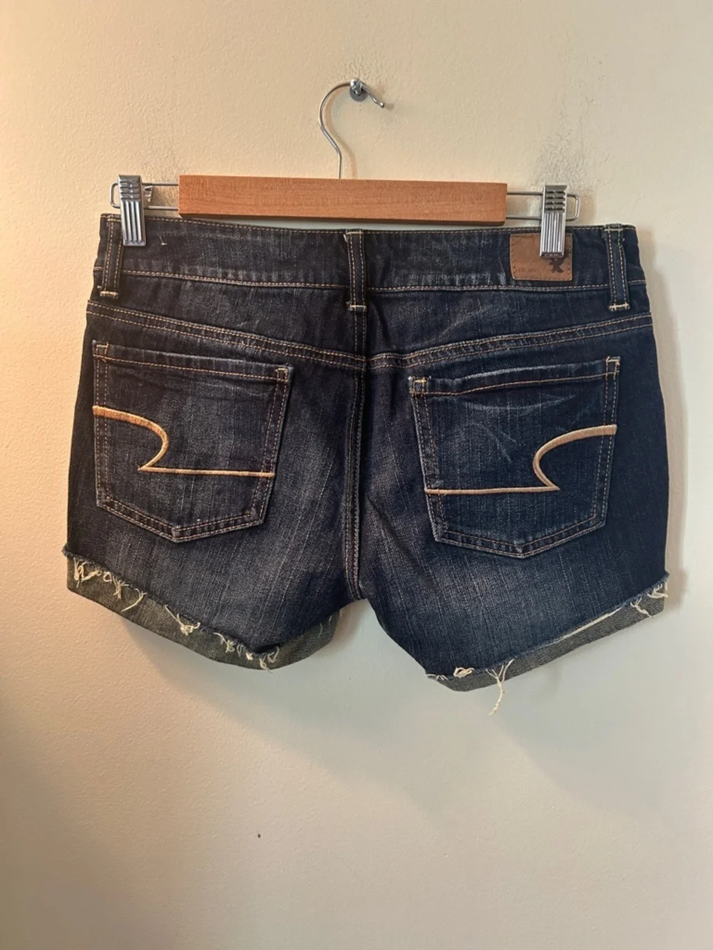 American Eagle AEO Womens Stretch Jean Shorts Sz 6 Braided Black Leather Cutoffs